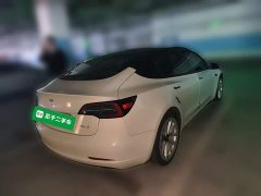 Tesla Model 3 2022 Rear-Wheel Drive - ფოტო 4