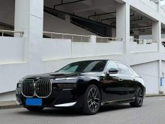 BMW 7 Series 2023 735Li M Sport Package - ფოტო 1
