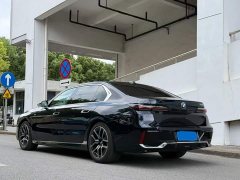 BMW 7 Series 2023 735Li M Sport Package - ფოტო 2