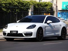 Porsche Panamera GTS 4.0T - ფოტო 1