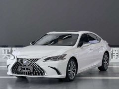 Lexus ES 2020 300h Premium Edition - ფოტო 1