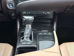 Lexus ES 2020 300h Premium Edition - ფოტო 15