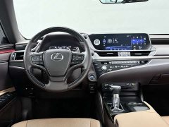Lexus ES 2020 300h Premium Edition - ფოტო 18