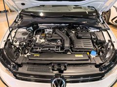 Volkswagen Golf 300TSI R-Line - ფოტო 6