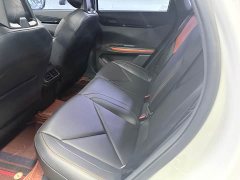 Changan UNI-V Smart Electric iDD 1.5T 113km Smart Fun Edition - ფოტო 10
