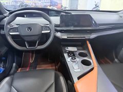 Changan UNI-V Smart Electric iDD 1.5T 113km Smart Fun Edition - ფოტო 12
