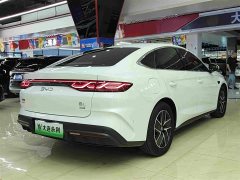 BYD Qin L DM-i Smart Drive Edition 120KM Superior - ფოტო 14