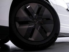 Li Auto Li Xiang MEGA Ultra - ფოტო 17