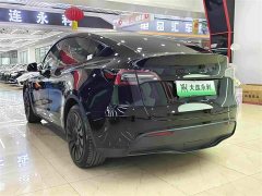 Tesla Model Y Standard Range RWD - ფოტო 16