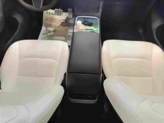Tesla Model Y Standard Range RWD - ფოტო 9