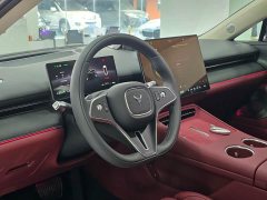 Voyah Lantu Zhaoguang L 2026 AWD Max - ფოტო 4