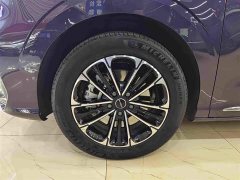 SAIC MG iMAX8 400TGI Huanju Edition - ფოტო 10