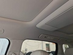 Voyah Lantu Dreamchaser PHEV AWD Luxury Kunpeng Edition - ფოტო 17