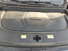 Voyah Lantu Dreamchaser PHEV AWD Luxury Kunpeng Edition - ფოტო 19