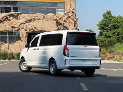 Wuling Zhengcheng 2021 1.5T Manual Comfort - ფოტო 3