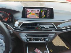 BMW 7 Series 730Li Luxury Package - ფოტო 12