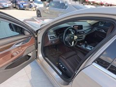 BMW 7 Series 730Li Luxury Package - ფოტო 15