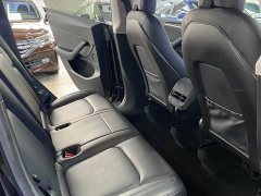 Tesla Model Y Long Range All-Wheel Drive - ფოტო 12