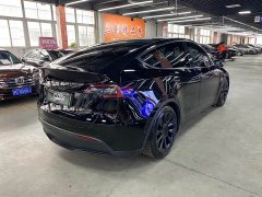 Tesla Model Y Long Range All-Wheel Drive - ფოტო 5