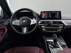 BMW 5 Series 530Li Premier M Sport Package - ფოტო 10