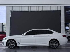 BMW 5 Series 530Li Premier M Sport Package - ფოტო 3