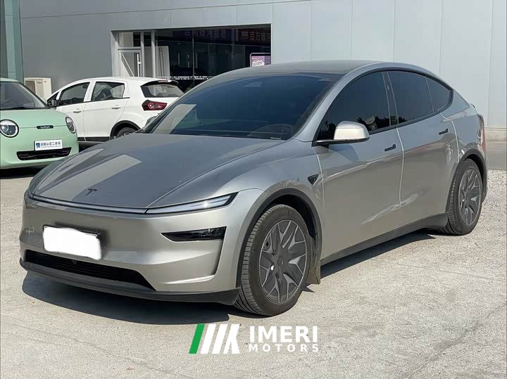 Tesla Model Y L Long Range All-Wheel Drive - ავტომობილი ჩინეთიდან