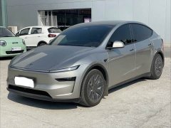 Tesla Model Y L Long Range All-Wheel Drive - ფოტო 1