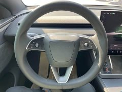 Tesla Model Y L Long Range All-Wheel Drive - ფოტო 10