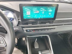 Geely Emgrand 2022 4th Generation 1.5L CVT Luxury - ფოტო 12