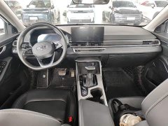 Geely Emgrand 2022 4th Generation 1.5L CVT Luxury - ფოტო 9