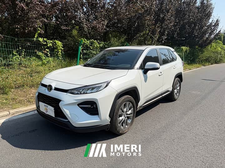 Toyota Wildland 2.0L CVT FWD Urban Edition