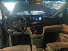 Buick GL8 Land Executive Cabin 652T Luxury - ფოტო 9