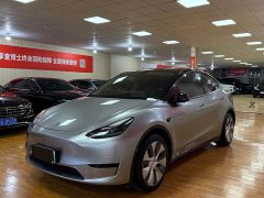 Tesla Model Y Rear-Wheel Drive - ფოტო 1