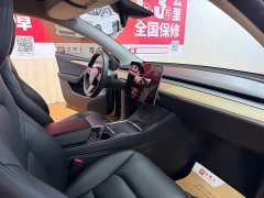 Tesla Model Y Rear-Wheel Drive - ფოტო 5