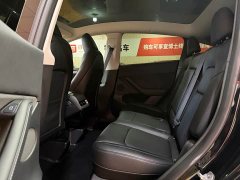 Tesla Model Y Rear-Wheel Drive - ფოტო 6