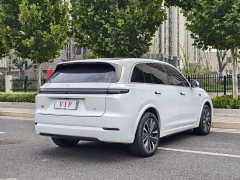 Li Auto L7 Max Smart Refresh Edition - ფოტო 9
