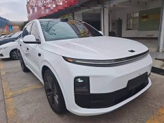Li Auto L6 Max - ფოტო 3