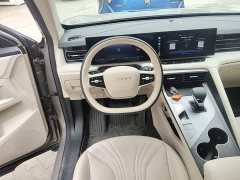 SAIC MG D5X DMH 135 Flagship - ფოტო 10