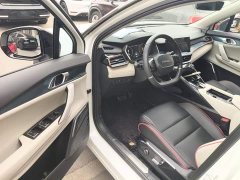 Lynk & Co Geely Lynk & Co 06 1.5T Shero Pink Special Edition - ფოტო 15