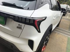 Lynk & Co Geely Lynk & Co 06 1.5T Shero Pink Special Edition - ფოტო 7
