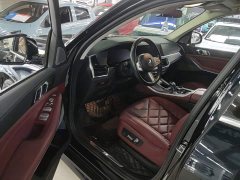BMW X5 xDrive 30Li Luxury M Sport Package - ფოტო 15