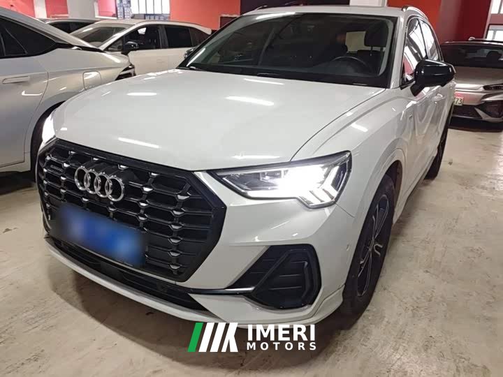 Audi Q3 45 TFSI quattro Fashion Dynamic - ავტომობილი ჩინეთიდან