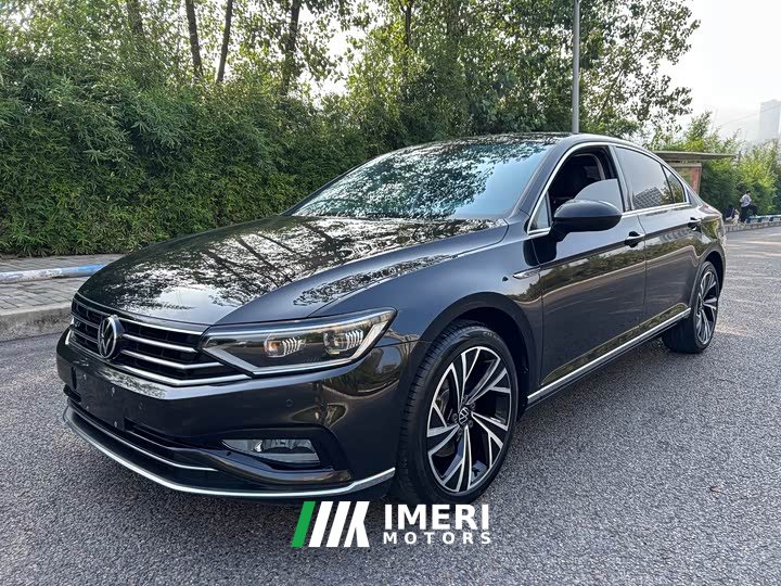 Volkswagen Magotan 2021 330TSI DSG 30th Anniversary Edition - ავტომობილი ჩინეთიდან