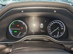 Toyota Avalon 2019 Hybrid 2.5L Luxury National VI - ფოტო 11