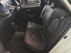 Toyota Avalon 2019 Hybrid 2.5L Luxury National VI - ფოტო 16