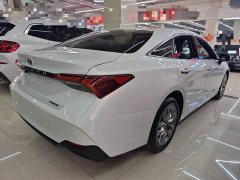 Toyota Avalon 2019 Hybrid 2.5L Luxury National VI - ფოტო 6
