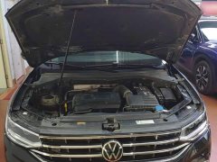 Volkswagen Tiguan L 380TSI Automatic AWD R-Line Comfort 7-Seater - ფოტო 19