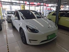 Tesla Model Y 2023 Long Range All-Wheel Drive - ფოტო 3