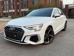 Audi A3 Facelift Sportback 35 TFSI Fashion Sport - ფოტო 1