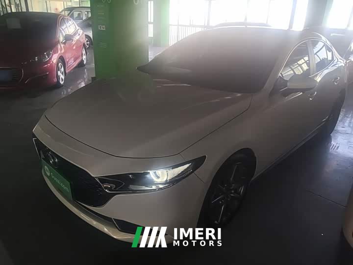Mazda3 Axela 2.0L Automatic Radiance Edition - ავტომობილი ჩინეთიდან